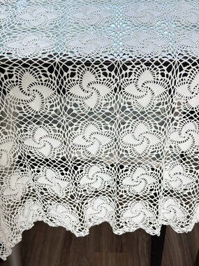 Vintage tablecloth Hand-knitted tablecloth white cotton large